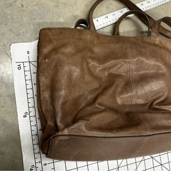 Frye The Melissa Bag Taupe distressed leather bag - Picture 3 of 7